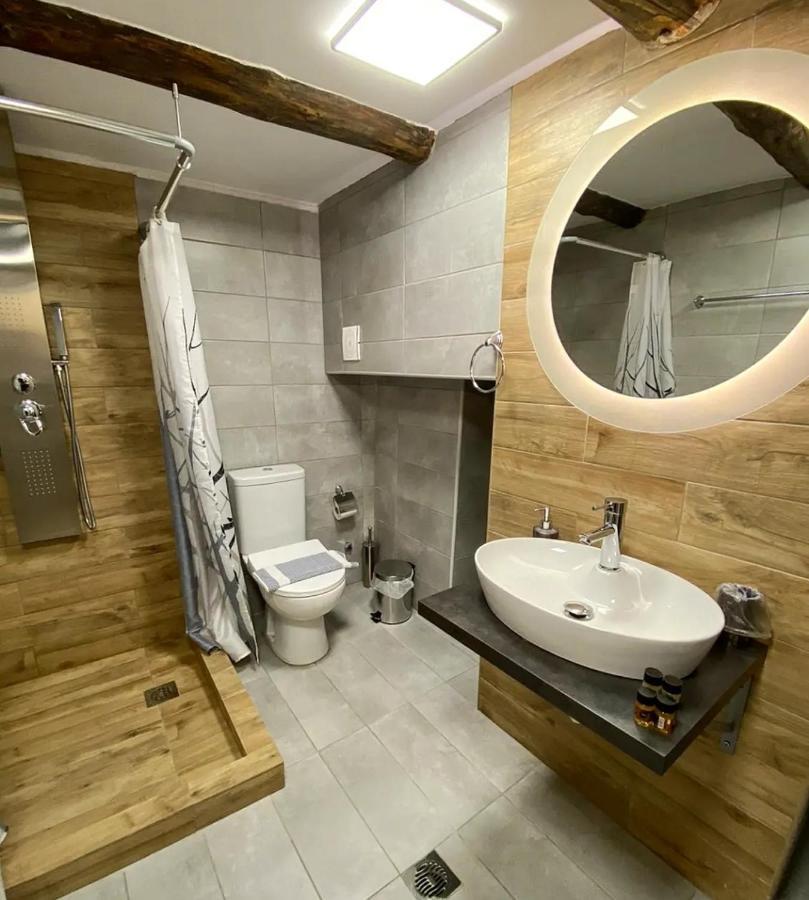 Agora Boutique Apartments Ioannina Buitenkant foto